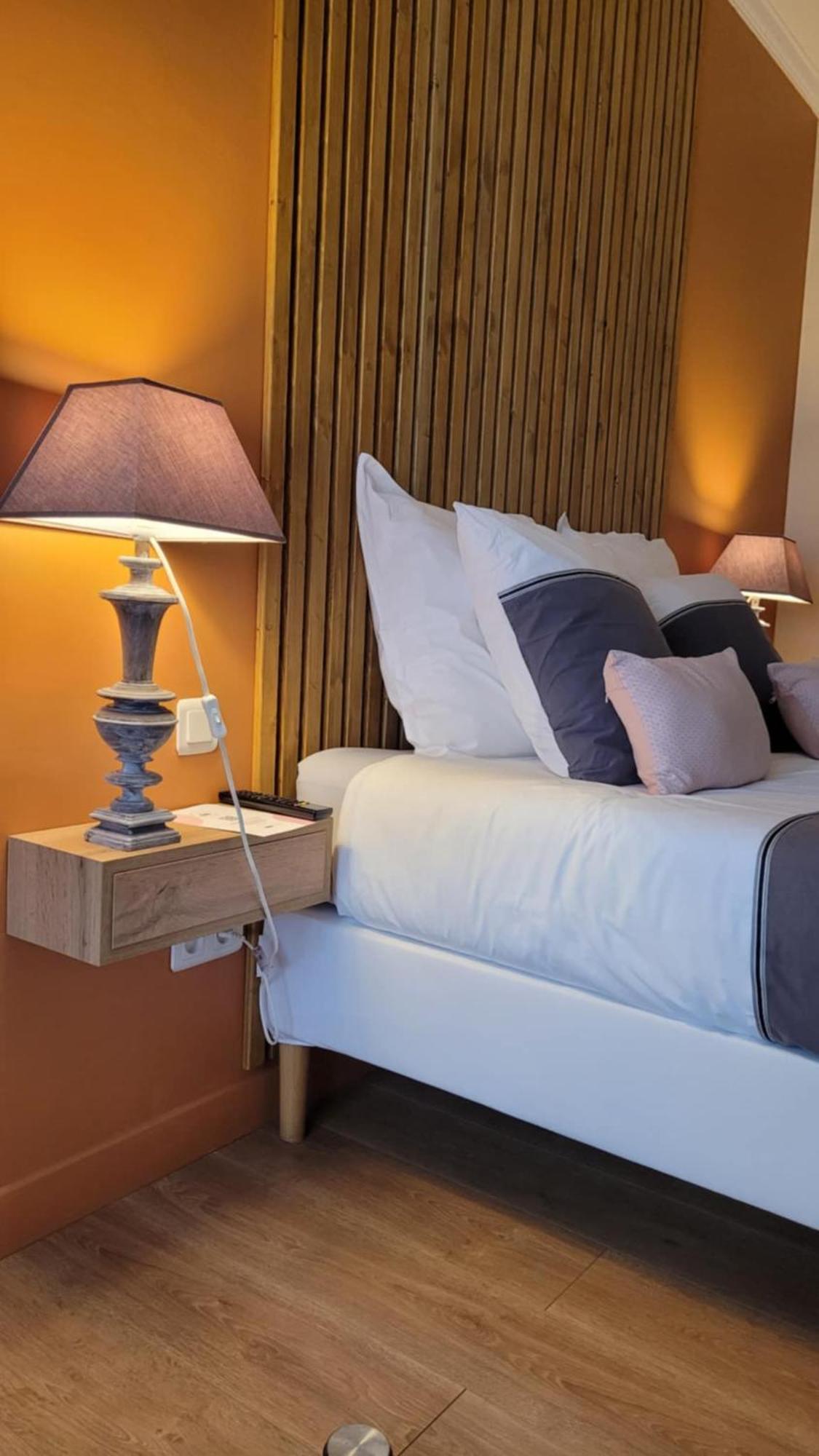 A L'Ombre De La Treille -Proche Saint-Emilion Bed & Breakfast Luaran gambar